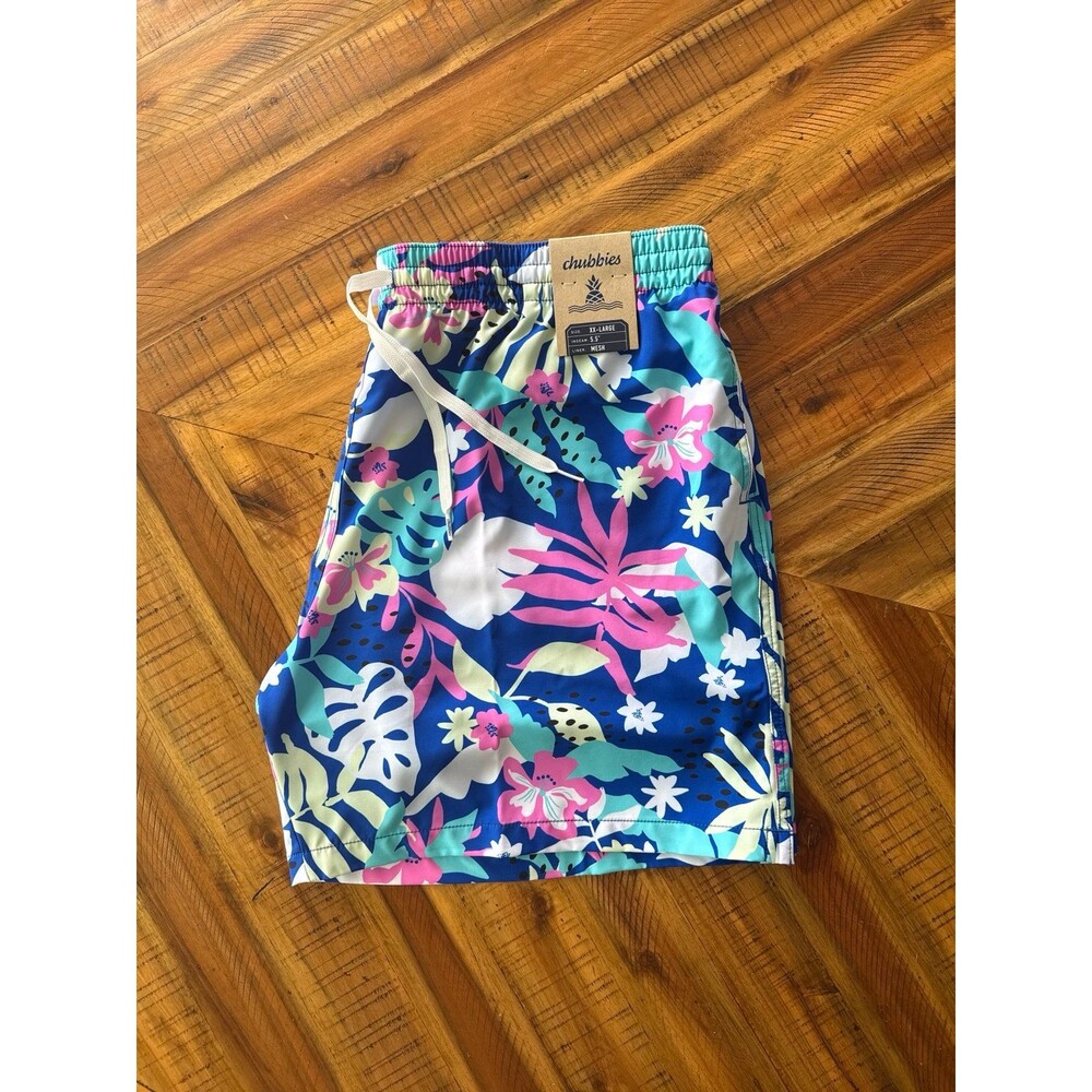 Chubbies Men’s Swim Trunks XXL NWT 5.5” Inseam Mesh Lined Summer Beach Shorts